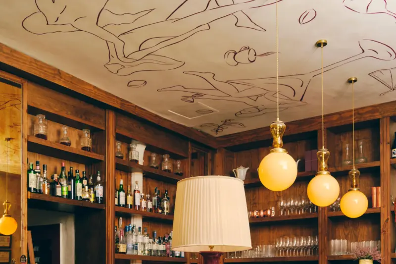 Milanesa y cócteles en Le Clan Madrid