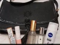 Los 5 productos de belleza que NUNCA falto llevar en mi bolso